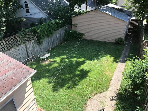3rd image of 1284 Highland St APT D