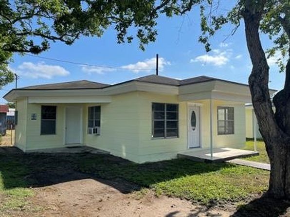 2600 Countiss Dr, Corpus Christi, TX 78410