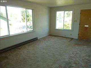 2nd image of 625 E 12th St