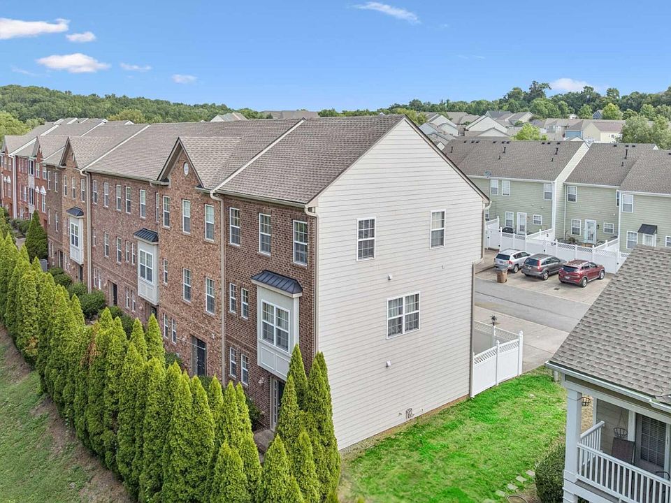 1st image of 2422 Anson Ln