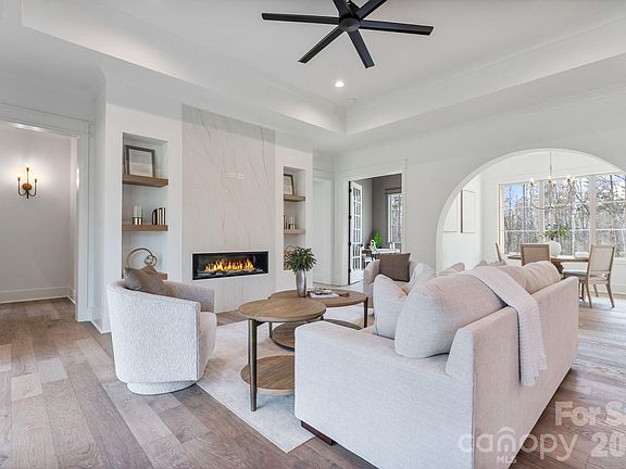 3rd image of 636 American Bittern Way