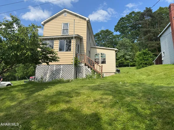 728 Forest St, Coalport, PA 16627