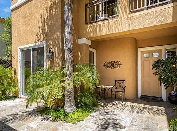 3rd image of 22421 Touchstone Ct