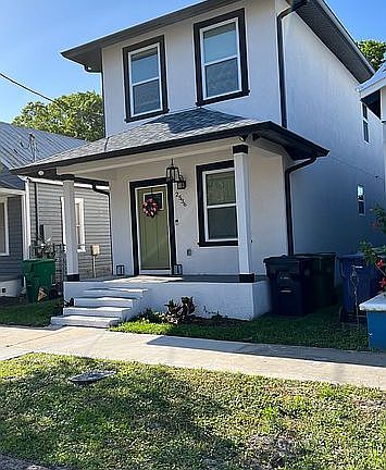 4th image of 2521 W Union St