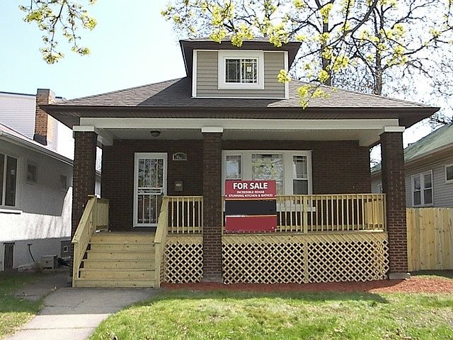 1st image of 7629 S Crandon Ave