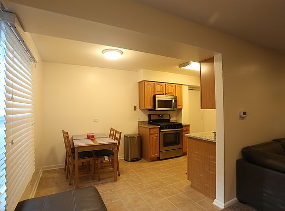 5th image of 411 Fernwood Ct