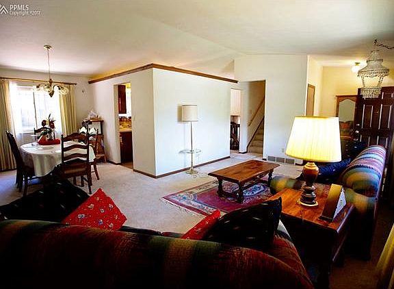 2nd image of 5238 Artistic Cir
