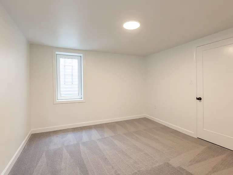1307 Meadowcreek Ln — Photo 16