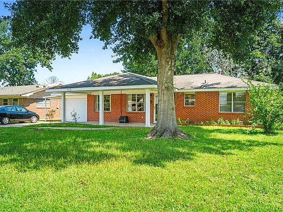 2nd image of 309 Eola Dr