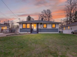 3834 Wyoming Ave SW, Wyoming, MI 49519