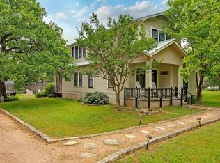 44 Segner Rd, Fredericksburg, TX 78624