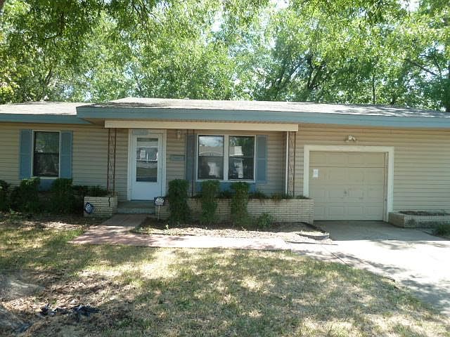 1st image of 6656 Onyx Dr N