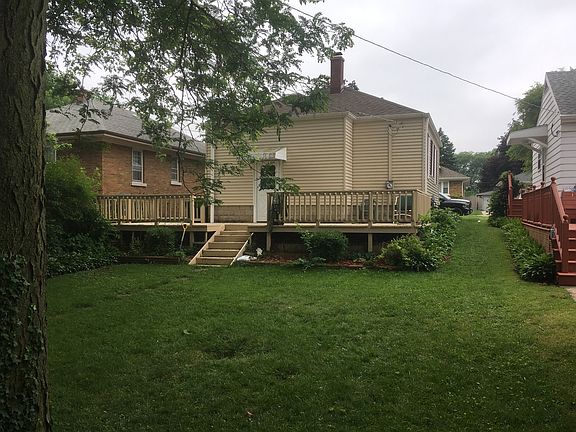 4th image of 1116 N Prairie Ave
