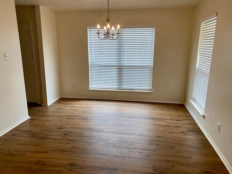 737 Eldorado Dr — Photo 3