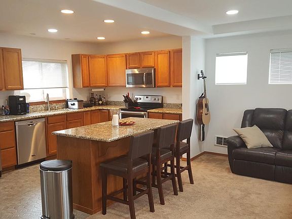 5th image of 2501 Melvin Ave APT B