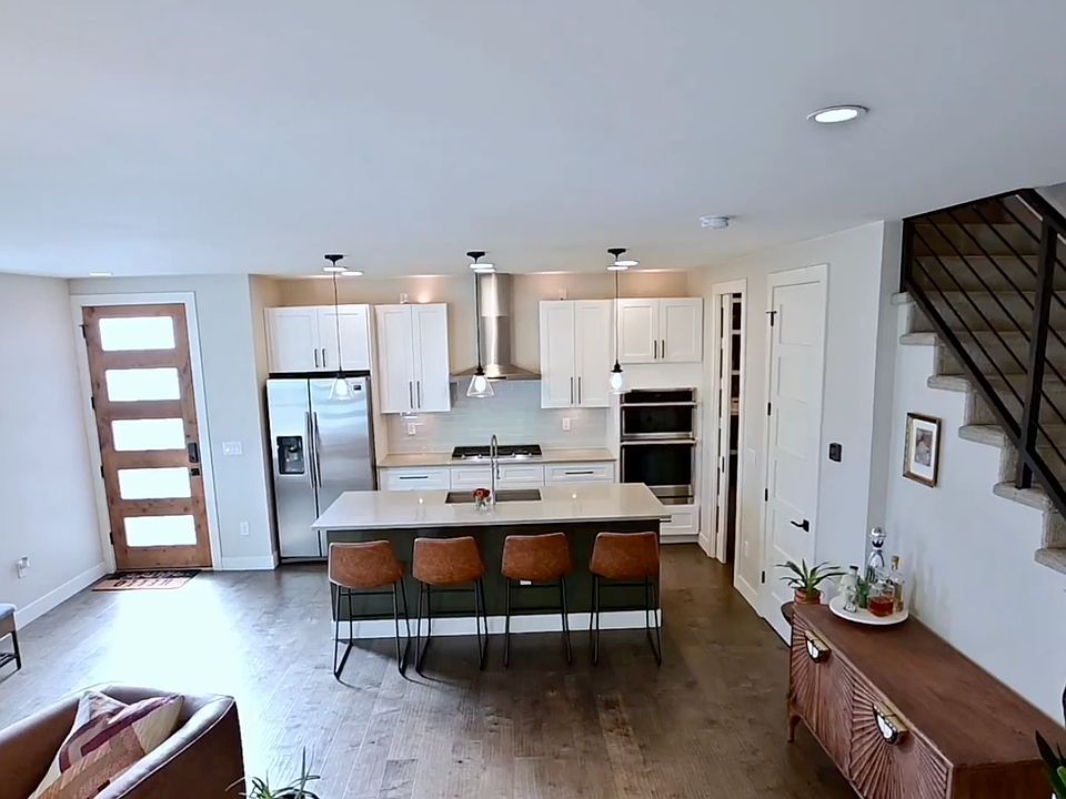 Kitchen/dining
