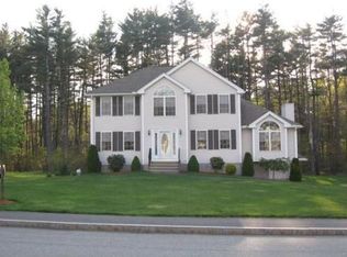 52 Heritage Rd, Dracut, MA 01826