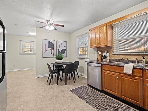 4th image of 6139 Robinson St