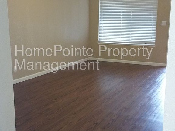 2nd image of 4978 Polk St