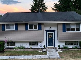 401 Mohican Ave, Pittsburgh, PA