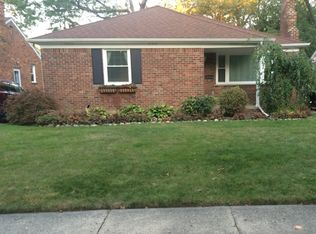 2624 Shenandoah Dr, Royal Oak, MI 48073