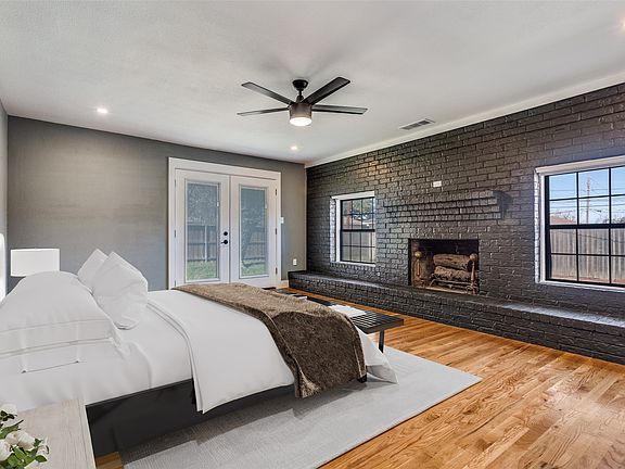 5th image of 11027 Genetta Dr