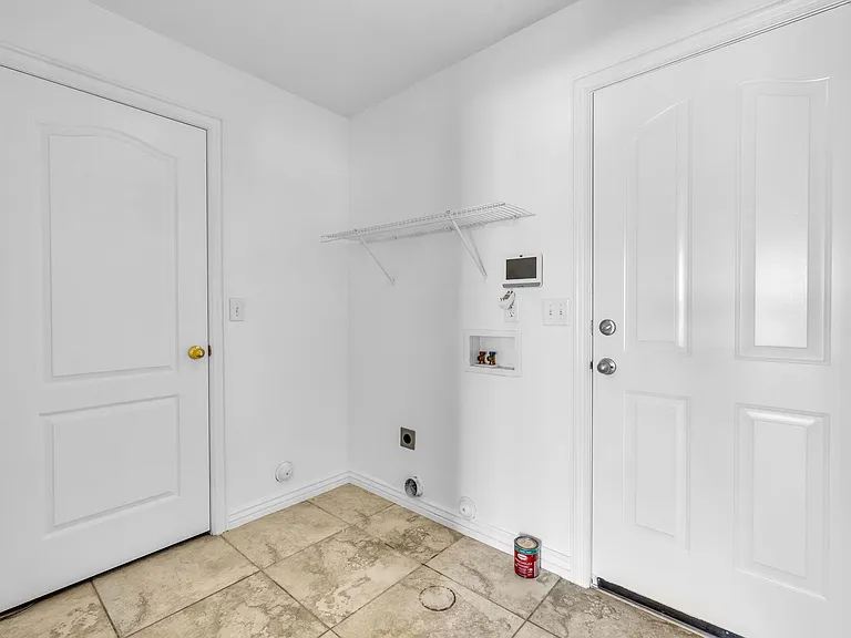 103 N Perth St — Photo 19