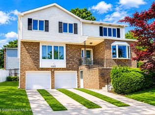 1107 Richmond Rd, Staten Island, NY 10304