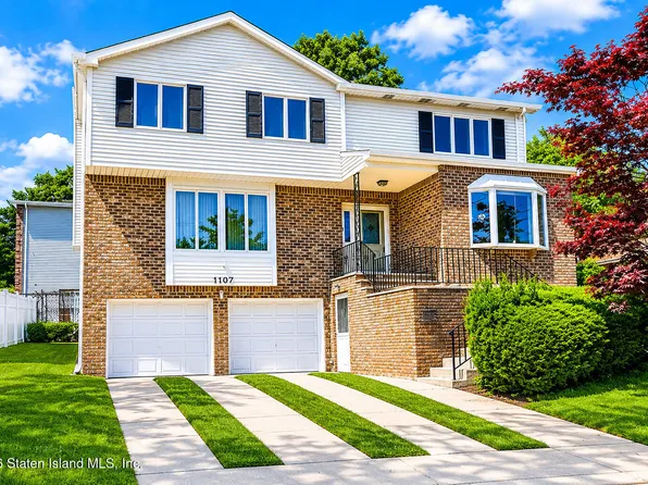 1107 Richmond Rd, Staten Island, NY 10304