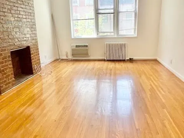 511 East 87th Street image 1 of 4