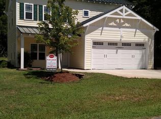 417 College St, Waxhaw, NC 28173