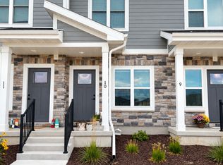 2920 Radicchio Dr #10, Madison, WI 53711