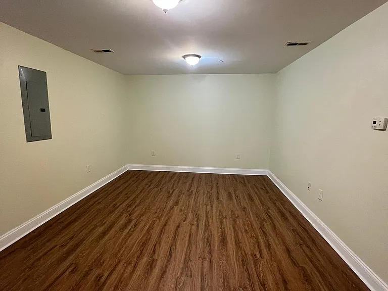 4300 Liberty Heights Ave #D — Photo 5