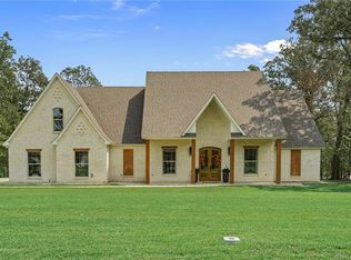5113 Waters Edge Dr, Benton, LA 71006