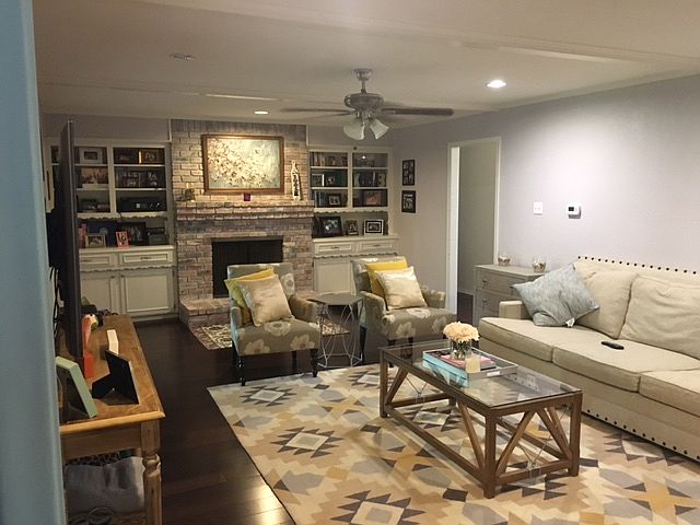 1st image of 12139 Midlake Dr