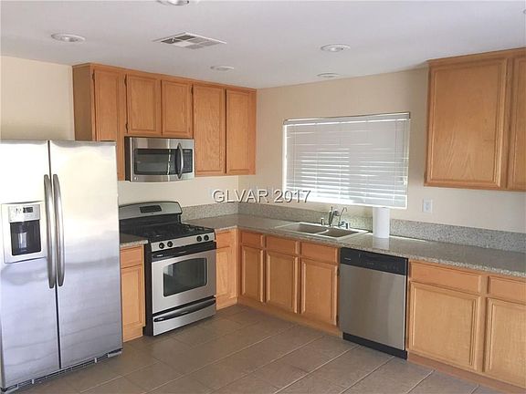 4th image of 7433 Aardvark Walks St #00
