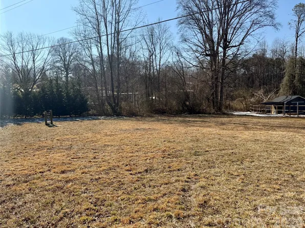 2485 Piney Rd, Morganton, NC 28655