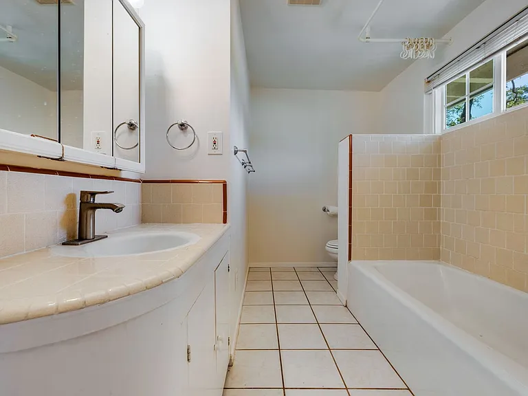 8150 Winding Way — Photo 23