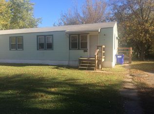 6 Lincoln Cir, Junction City, KS 66441