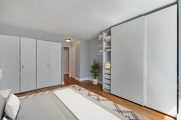 Sold by Keller Williams NYC | media 7