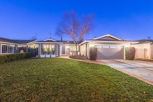 5140 Noella Way Photo 1