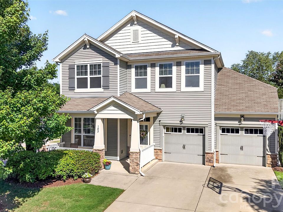 1st image of 103 Cranbrook Ln
