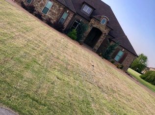 25 Madison Woods, Humboldt, TN 38343