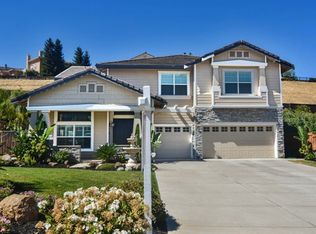 1052 Pebble Beach Dr, Clayton, CA 94517