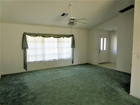 4th image of 7499 Spinnaker Blvd