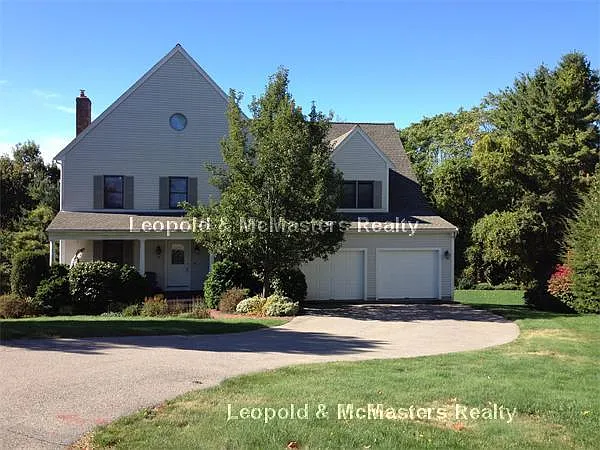11 Reservoir Rdg — Photo 1