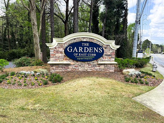 Welcome to The Gardens of East Cobb Apartment Homes