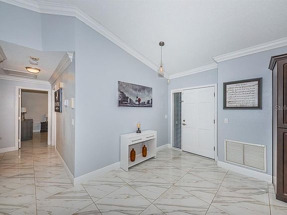 3rd image of 15206 Winterwind Dr
