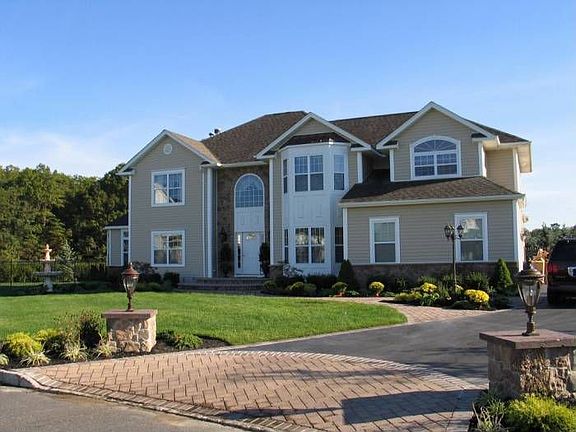 5th image of 14 Boisenberry Ln