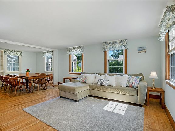 4th image of 112 Fisk Street